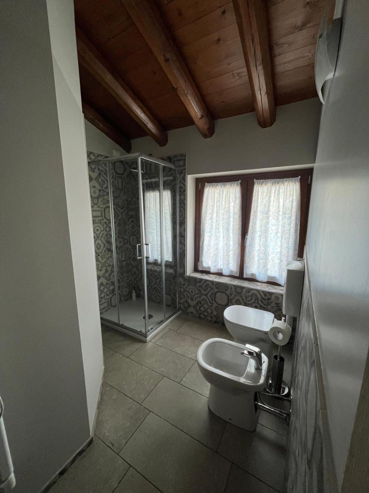 Eatvolve - Rifugio Del Benessere Hotell Carzago Riviera Exteriör bild